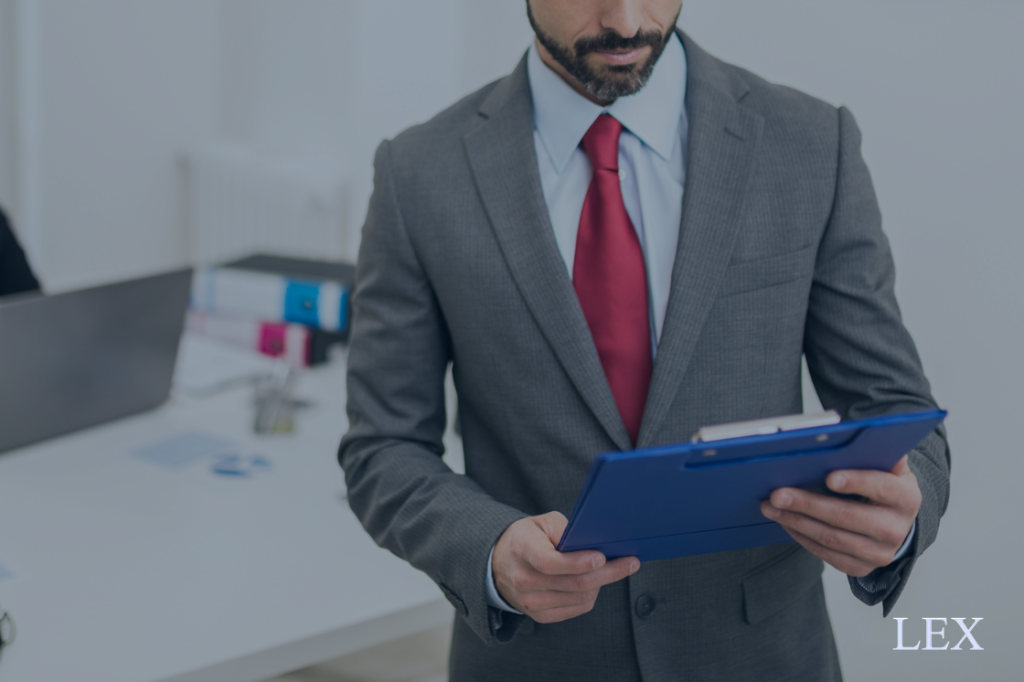 ¿Qué es una diligencia de embargo de créditos y cómo debo actuar si la recibo?